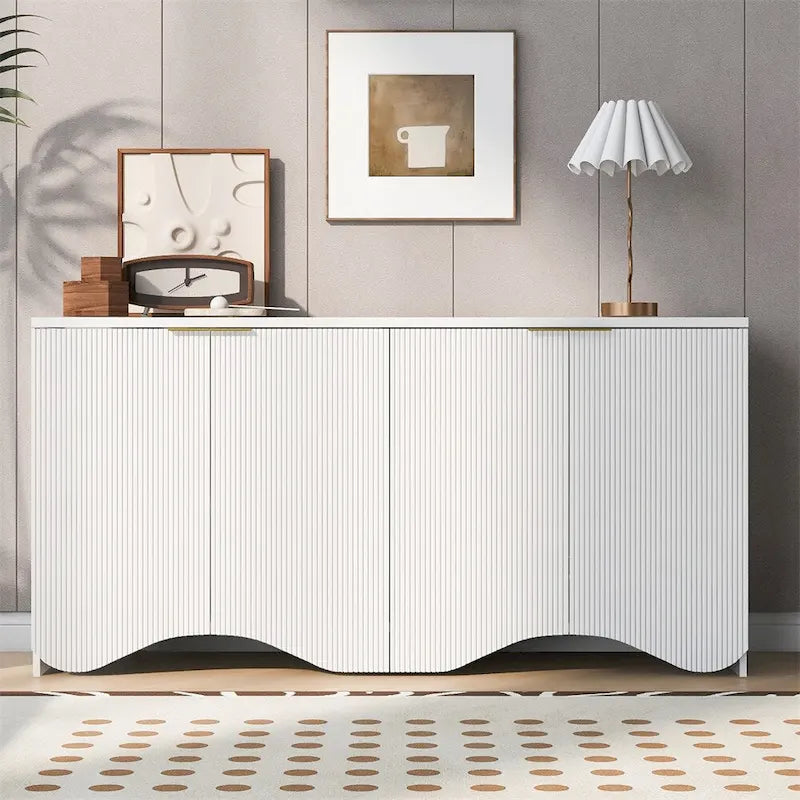 Credenza a 4 ante con gambe