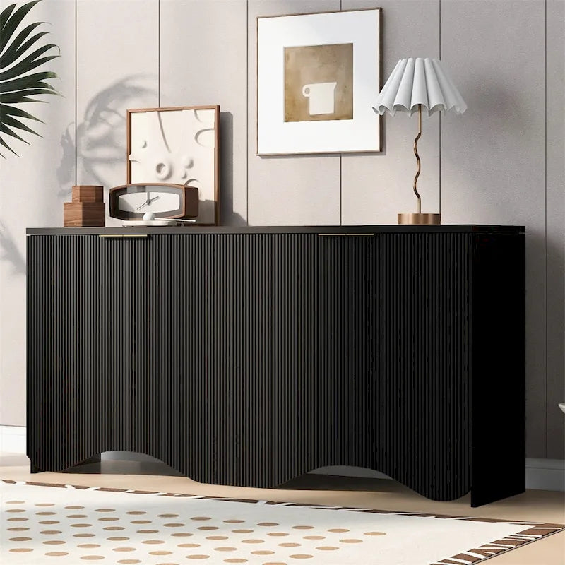 Credenza a 4 ante con gambe